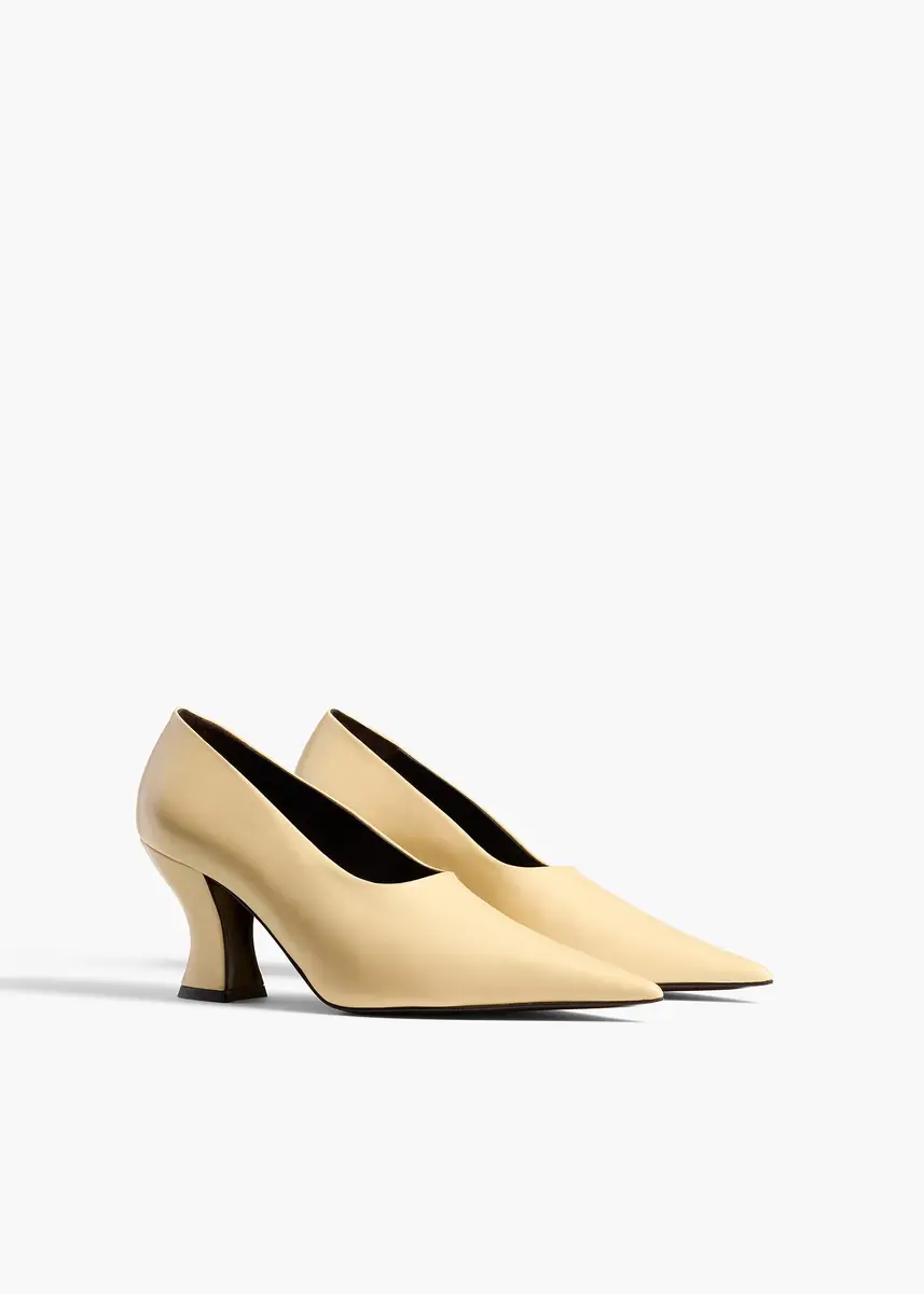 Khaite Colleen Pump In Butter Glazed Leather | Thumbnail 2