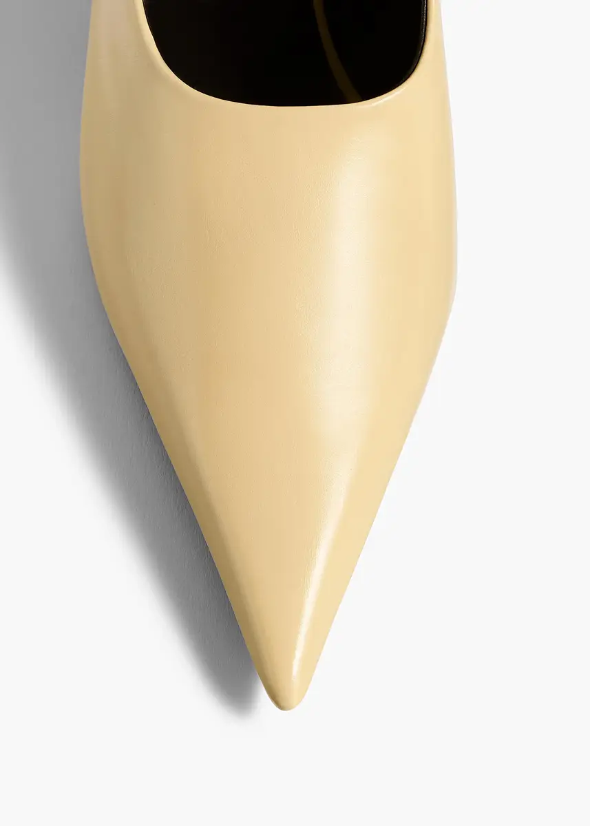 Khaite Colleen Pump In Butter Glazed Leather | Thumbnail 3