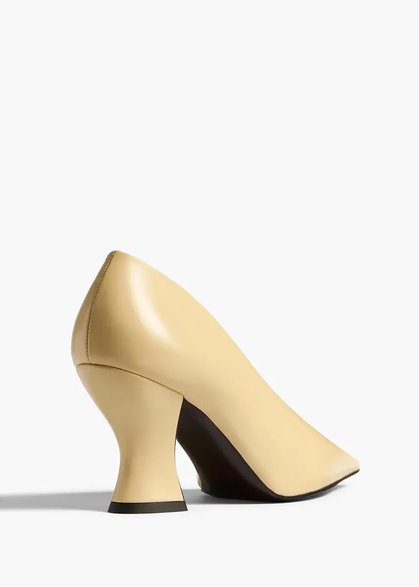 Khaite Colleen Pump In Butter Glazed Leather | Thumbnail 4