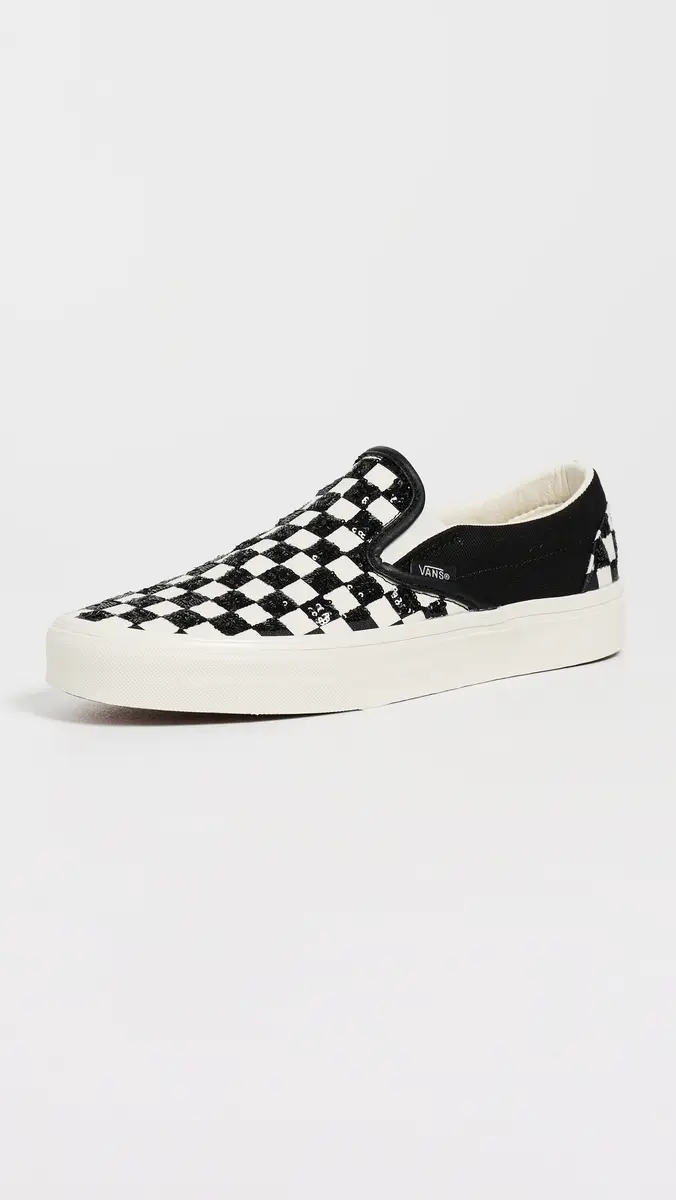Vans Classic Slip On Sneakers | Thumbnail 2 Vans Classic Slip On Sneakers | Thumbnail 2