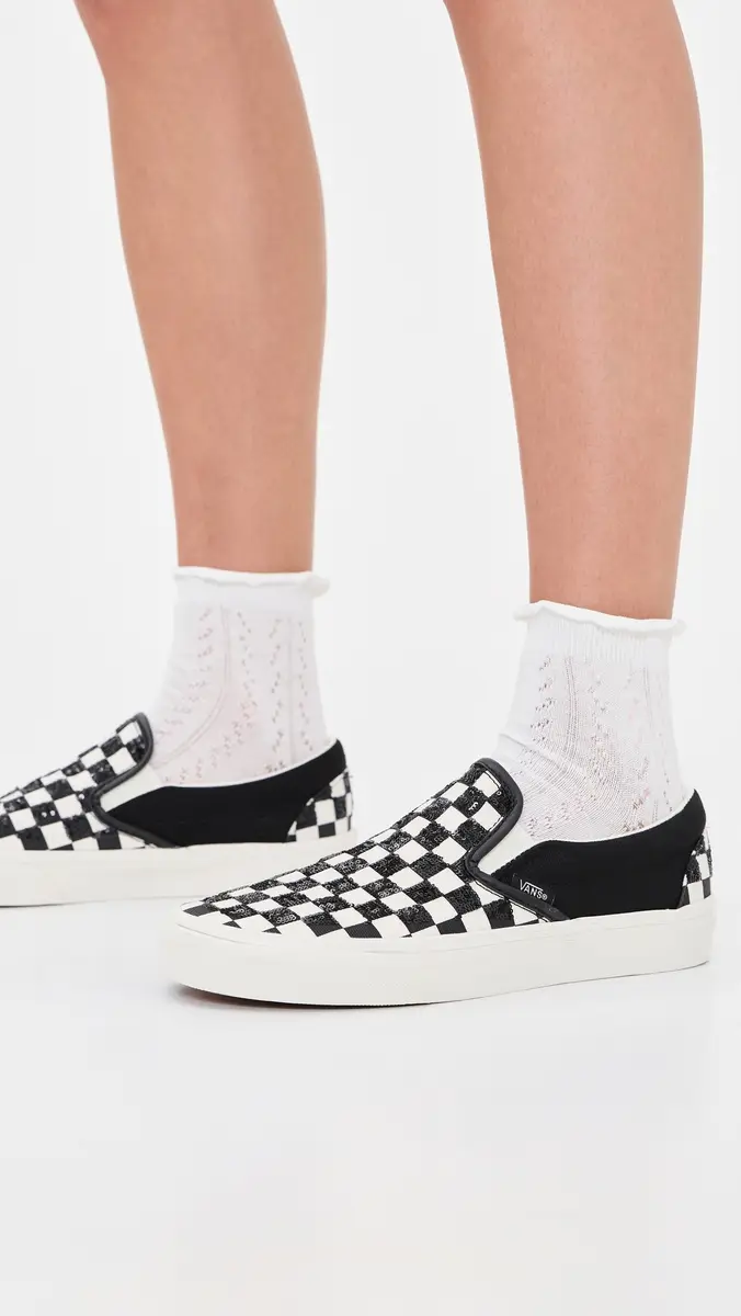 Vans Classic Slip On Sneakers | Thumbnail 3 Vans Classic Slip On Sneakers | Thumbnail 3