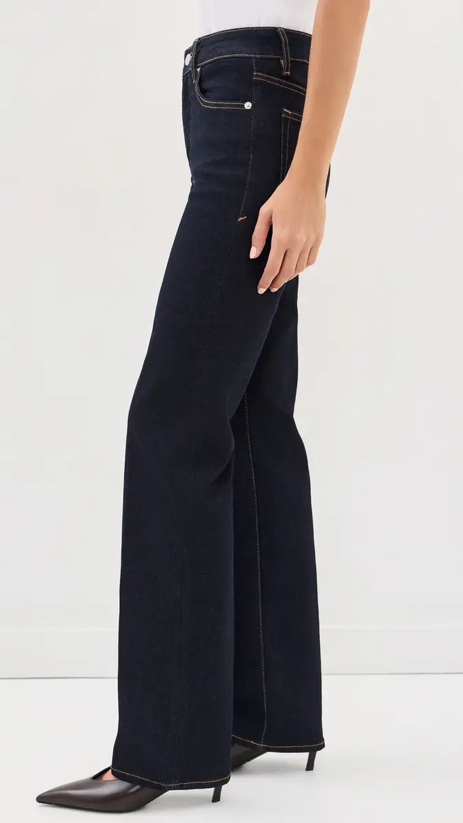 GOOD AMERICAN Good True Straight Jeans | Thumbnail 4 GOOD AMERICAN Good True Straight Jeans | Thumbnail 4