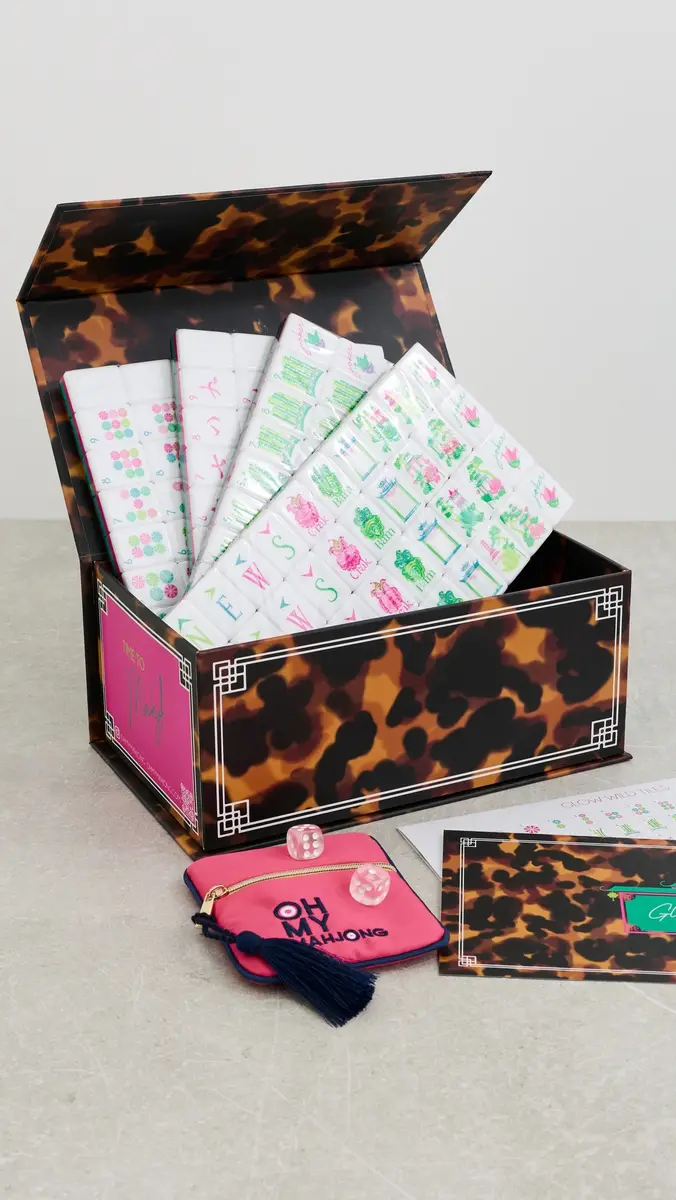 Oh My Mahjong Glow Tiles Game Set Glow Wild | Thumbnail 2 Oh My Mahjong Glow Tiles Game Set Glow Wild | Thumbnail 2