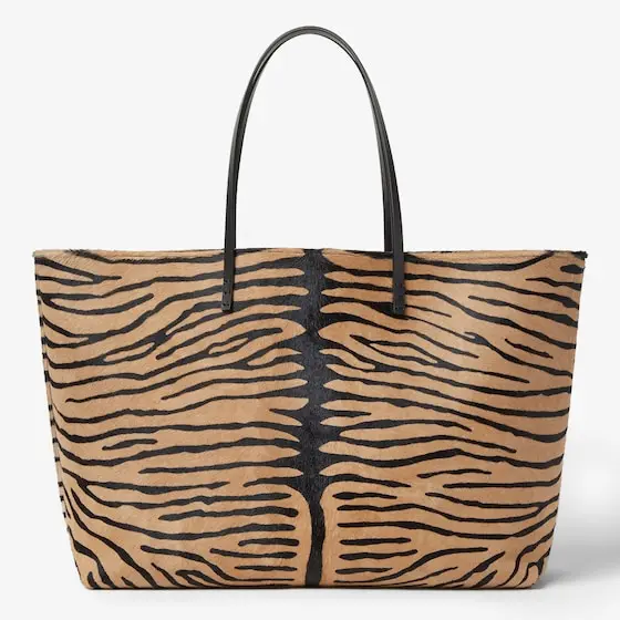 Fendi Medium shopping bag, created in 1997 together | Thumbnail 3 Fendi Medium shopping bag, created in 1997 together | Thumbnail 3