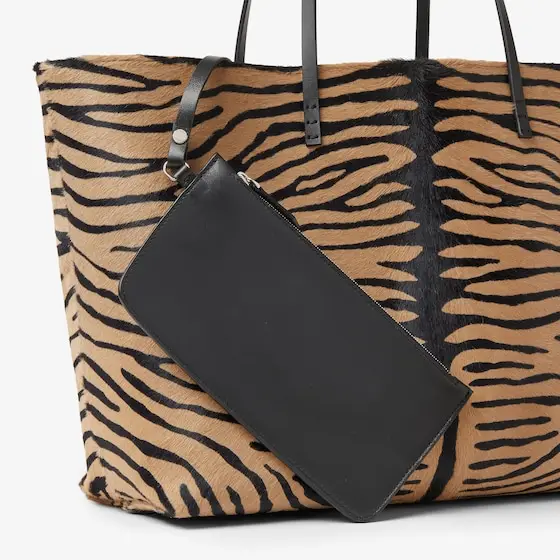 Fendi Medium shopping bag, created in 1997 together | Thumbnail 5 Fendi Medium shopping bag, created in 1997 together | Thumbnail 5