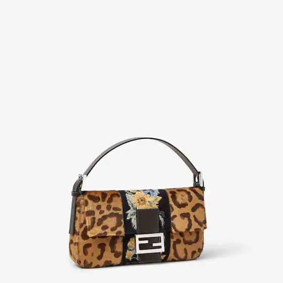 Fendi Baguette 26424 Jaguar Print Cavallino Leather Bag with Embroidery | Thumbnail 3