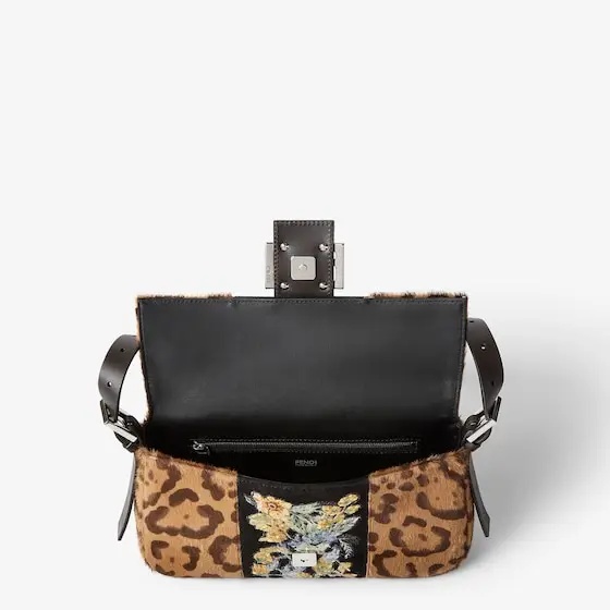 Fendi Baguette 26424 Jaguar Print Cavallino Leather Bag with Embroidery | Thumbnail 7