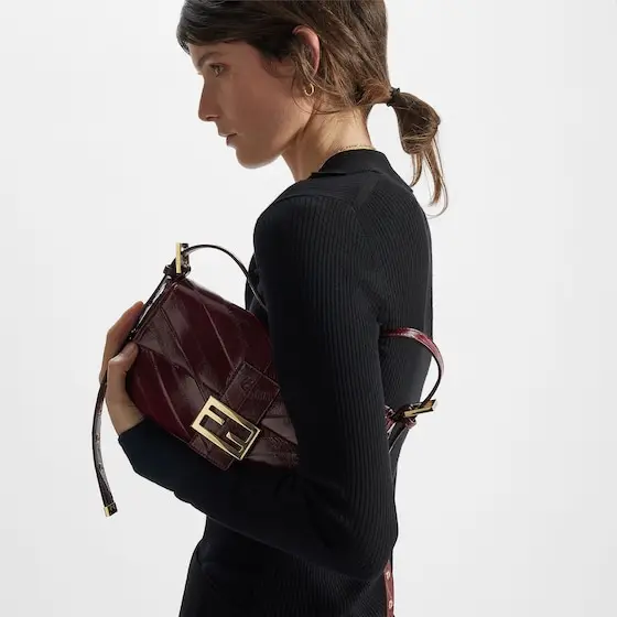 Fendi Baguette 26424 Inlaid Hagfish Leather Bag | Thumbnail 9 Fendi Baguette 26424 Inlaid Hagfish Leather Bag | Thumbnail 9