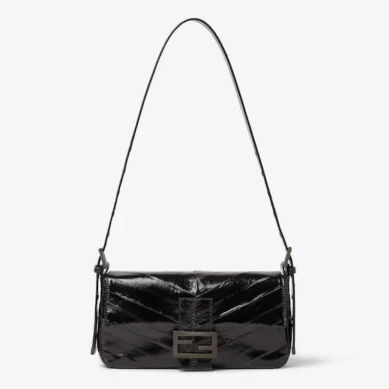Fendi Baguette 26424 Inlaid Hagfish Leather Bag | Thumbnail 2 Fendi Baguette 26424 Inlaid Hagfish Leather Bag | Thumbnail 2