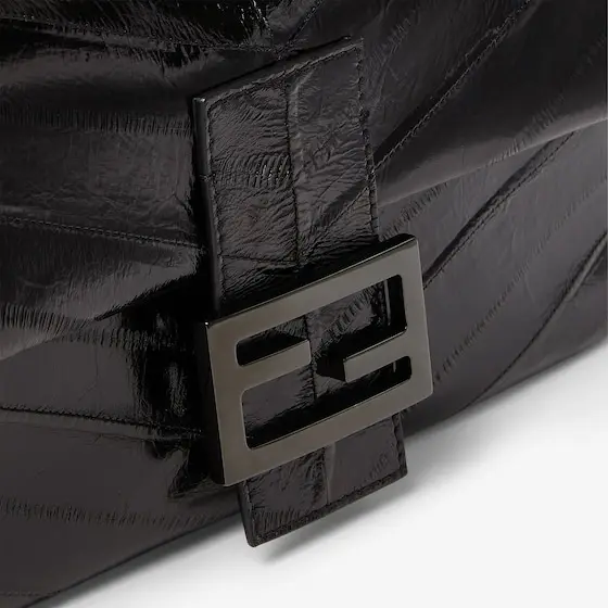 Fendi Baguette 26424 Inlaid Hagfish Leather Bag | Thumbnail 8 Fendi Baguette 26424 Inlaid Hagfish Leather Bag | Thumbnail 8
