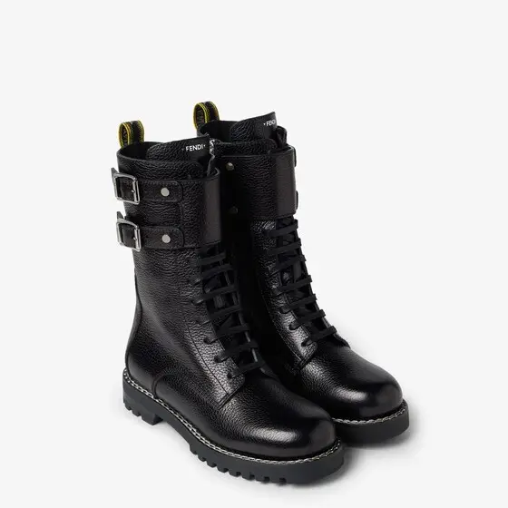 Fendi With clean lines and utility-inspired hardware details | Thumbnail 4 Fendi With clean lines and utility-inspired hardware details | Thumbnail 4