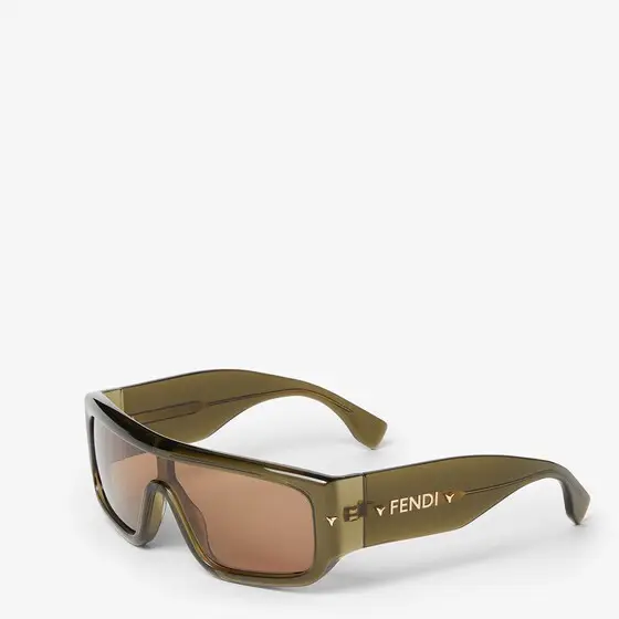 Fendi Screen Sunglasses in Transparent Green Acetate | Thumbnail 2 Fendi Screen Sunglasses in Transparent Green Acetate | Thumbnail 2