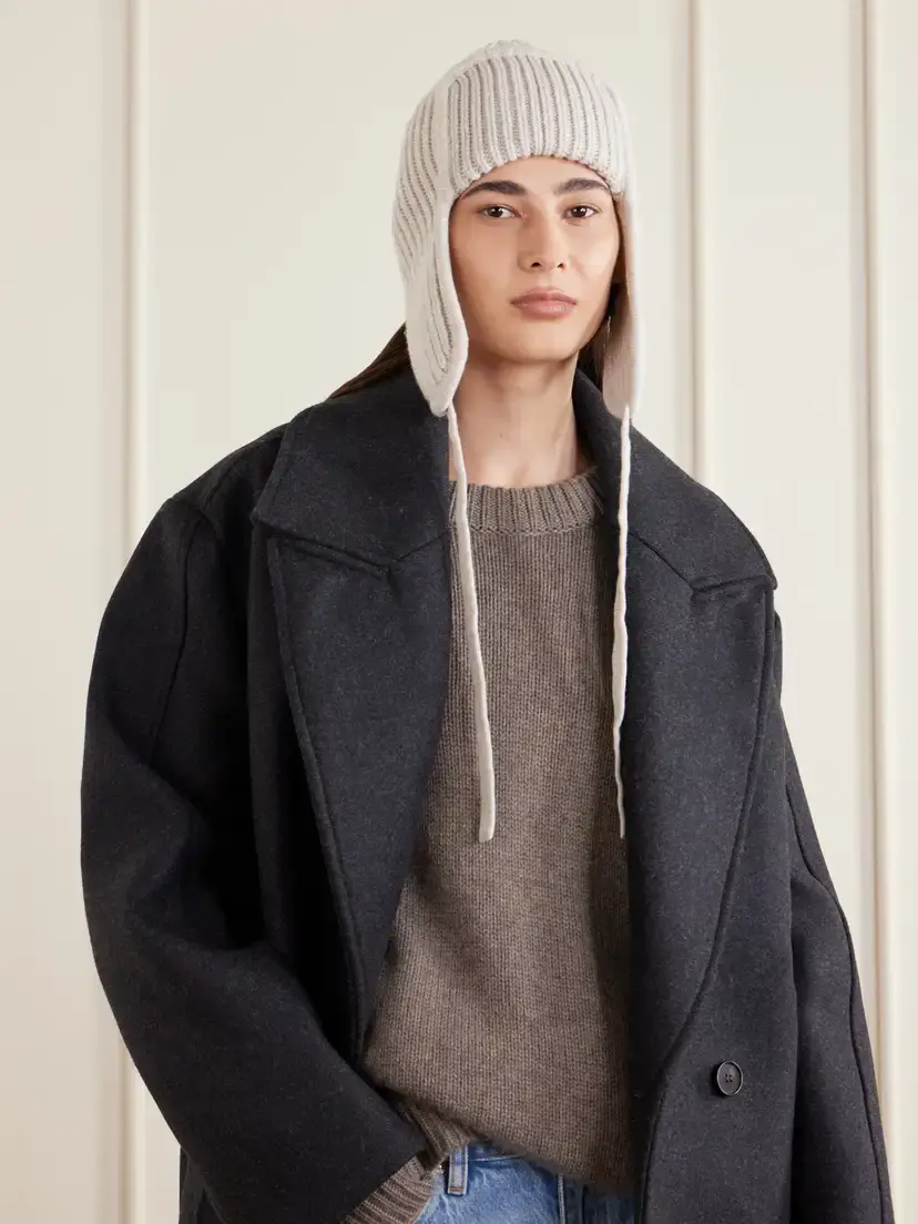 Johnstons of Elgin Dewar Ribbed Cashmere Trapper Hat | Thumbnail 2 Johnstons of Elgin Dewar Ribbed Cashmere Trapper Hat | Thumbnail 2