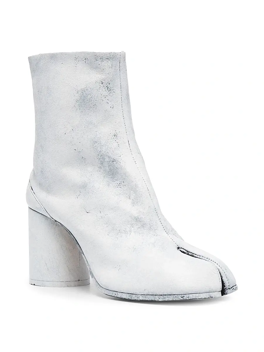 Maison Margiela Women's Tabi Ankle Leather Boots | Thumbnail 2 Maison Margiela Women's Tabi Ankle Leather Boots | Thumbnail 2