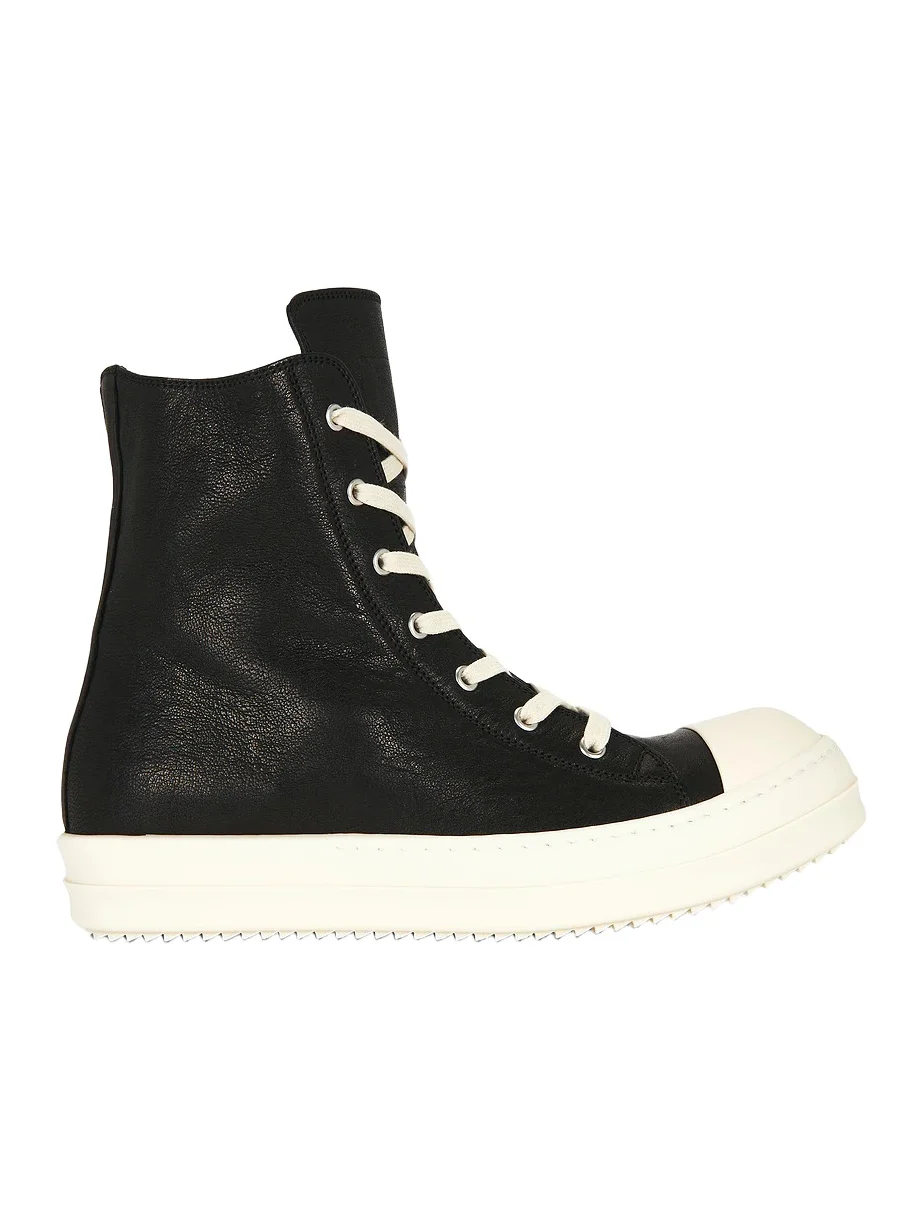 Sneaks Sneaks
