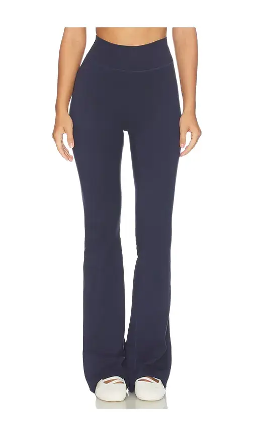 437 The Leisure Pant
