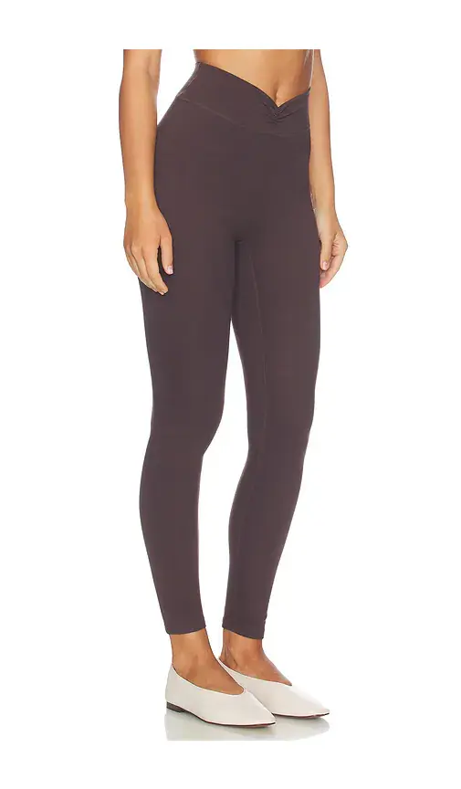 437 The Scrunch Legging | Thumbnail 2 437 The Scrunch Legging | Thumbnail 2