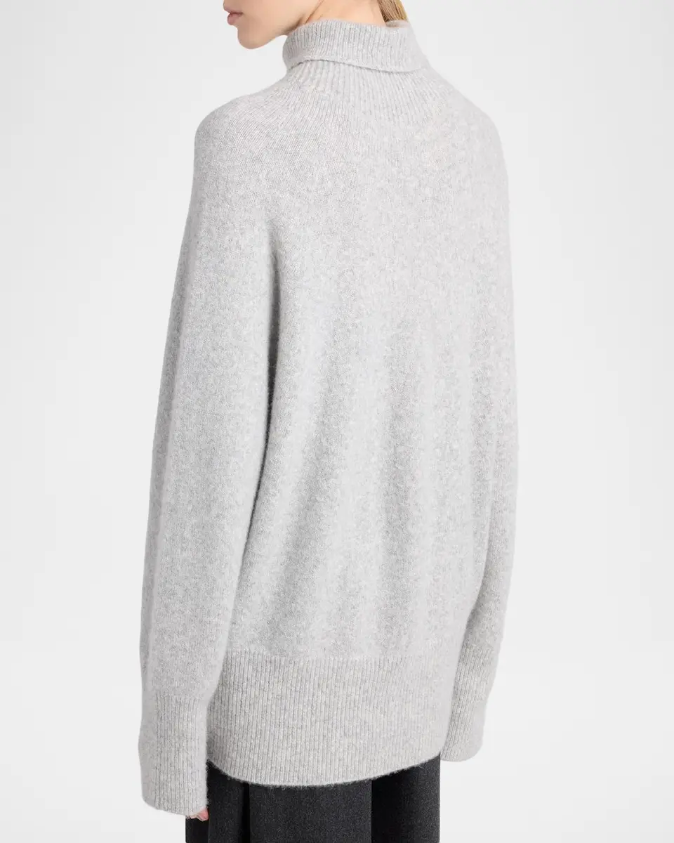 Giorgio Armani Cashmere Long Turtleneck Sweater | Thumbnail 2 Giorgio Armani Cashmere Long Turtleneck Sweater | Thumbnail 2