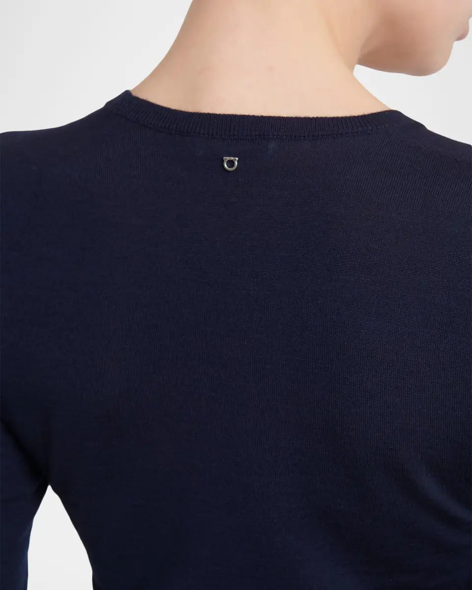 Ferragamo Extra-Fine Virgin Wool Seamless Sweater | Thumbnail 4 Ferragamo Extra-Fine Virgin Wool Seamless Sweater | Thumbnail 4