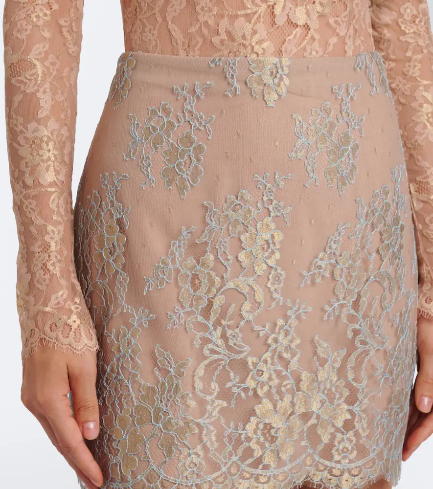 Valentino Garavani Lace miniskirt | Thumbnail 3 Valentino Garavani Lace miniskirt | Thumbnail 3