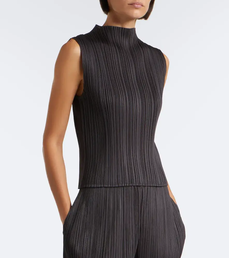 Pleats Please Issey Miyake Monthly Colors: August pleated top | Thumbnail 5