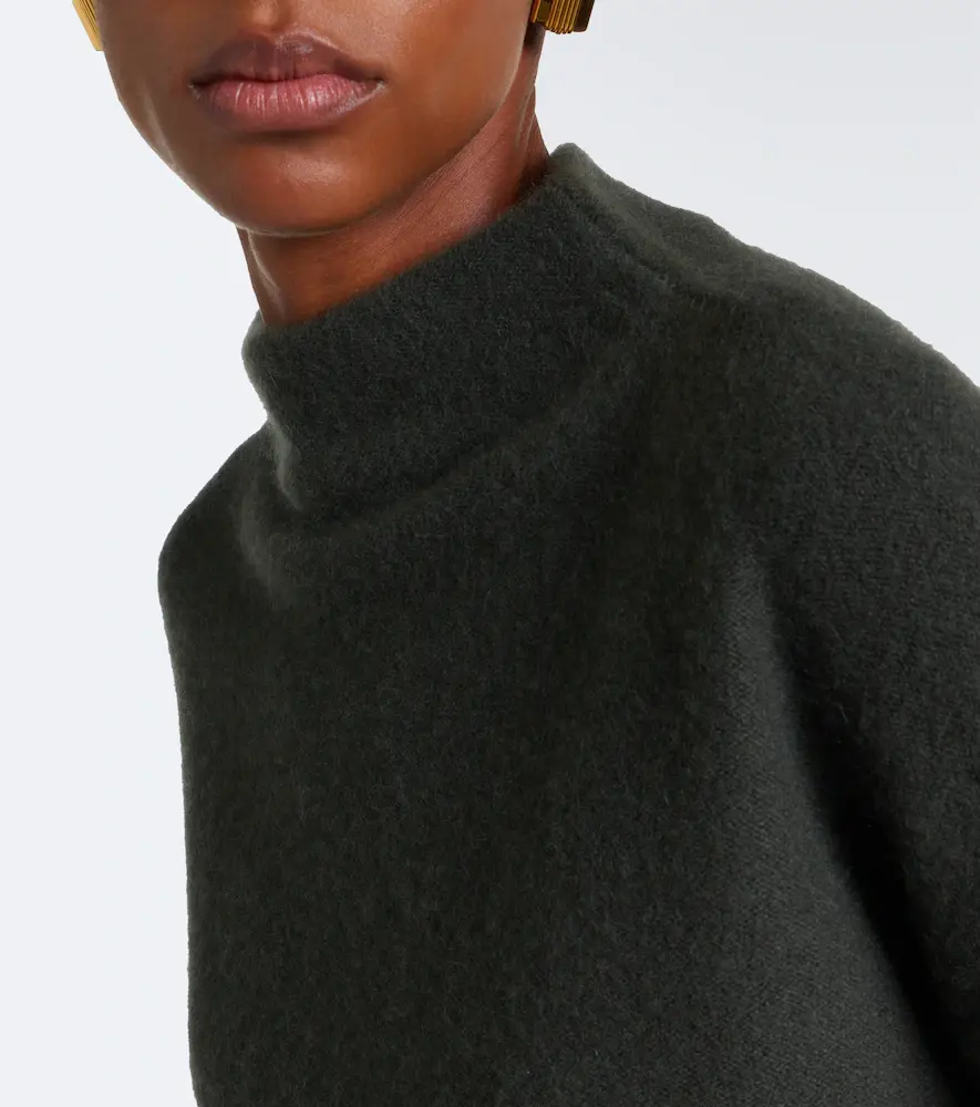 Vince Plush cashmere sweater | Thumbnail 2 Vince Plush cashmere sweater | Thumbnail 2