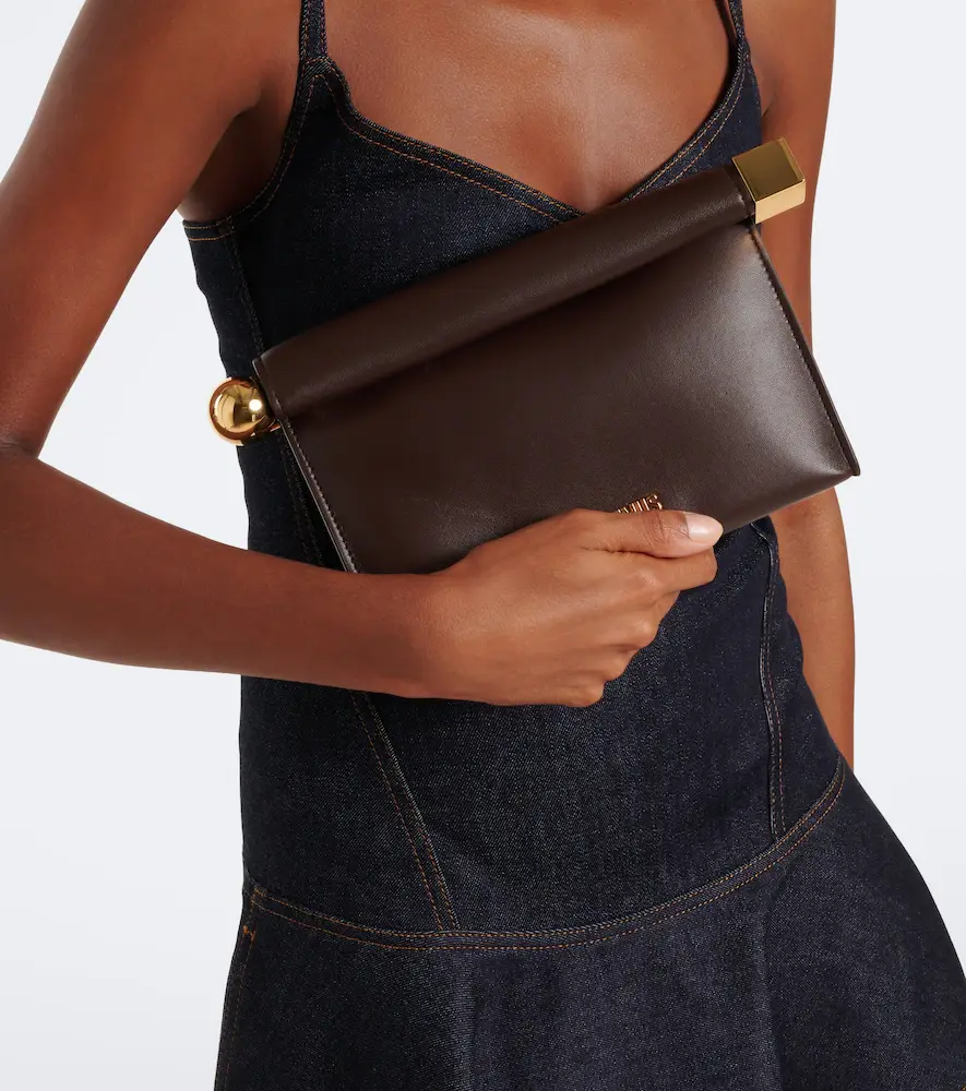 Jacquemus Rond Carré Small leather clutch | Thumbnail 6 Jacquemus Rond Carré Small leather clutch | Thumbnail 6