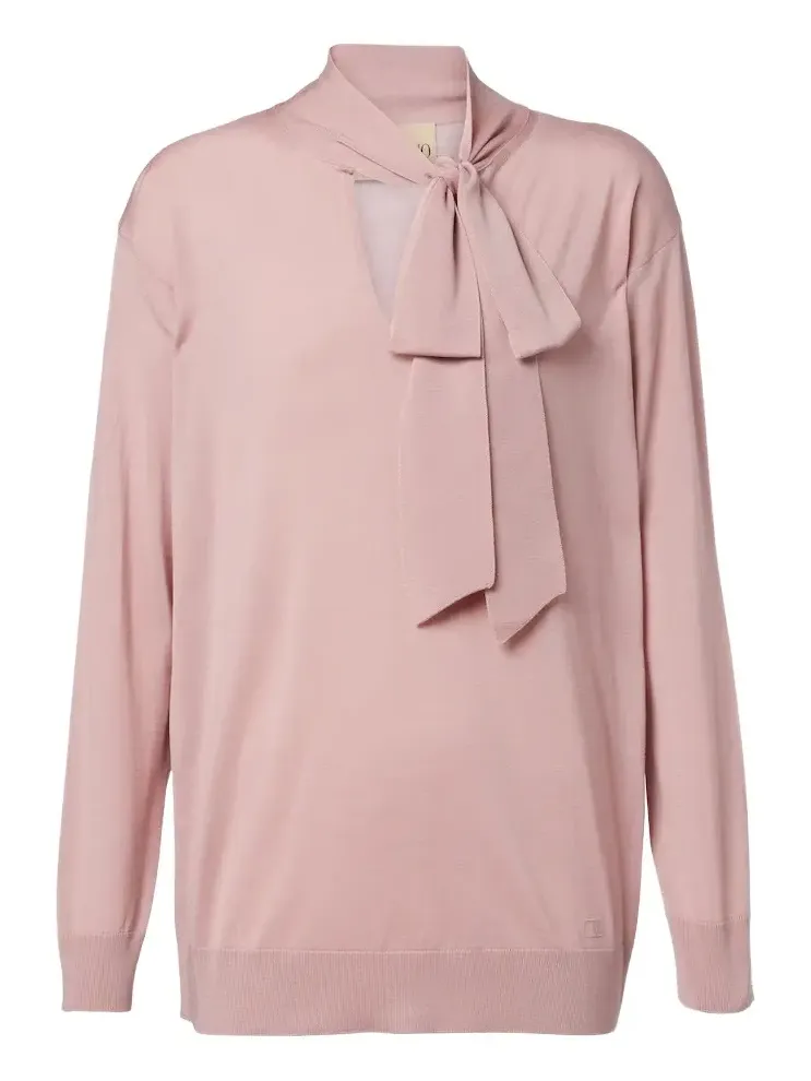 Tie-neck oversized wool sweater