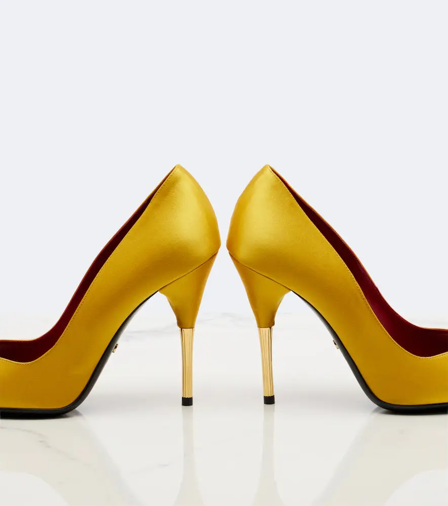 Valentino Garavani Enigme satin pumps | Thumbnail 5 Valentino Garavani Enigme satin pumps | Thumbnail 5