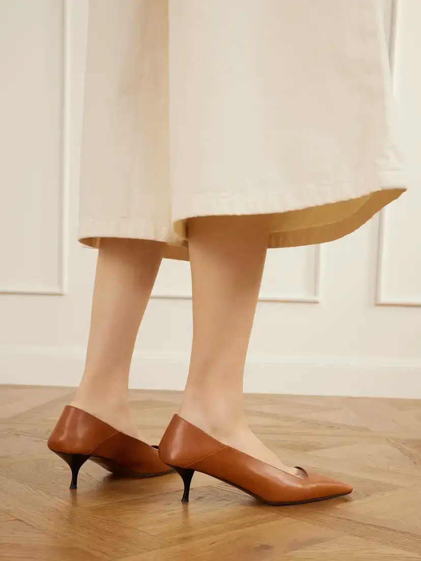 NEOUS Tasha Leather Pumps | Thumbnail 2 NEOUS Tasha Leather Pumps | Thumbnail 2