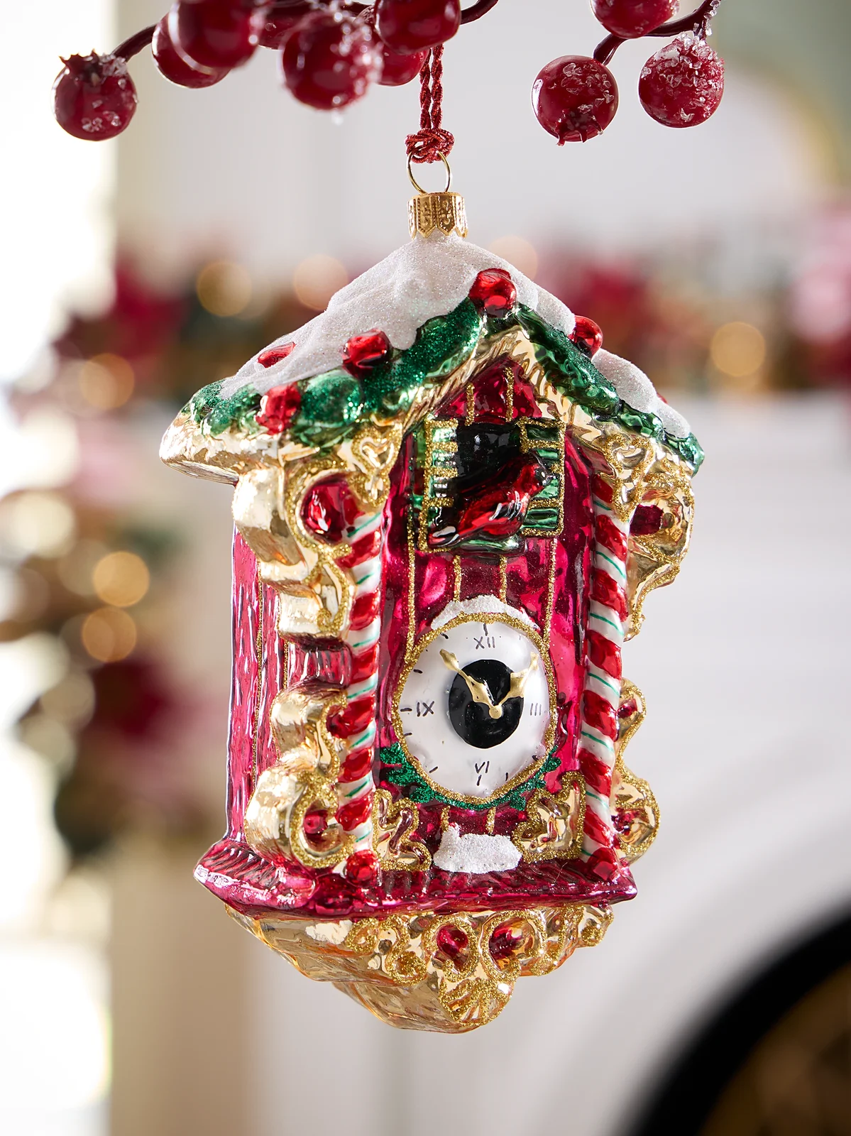 Glassware Art Studio Cuckoo Clock Glass Ornament