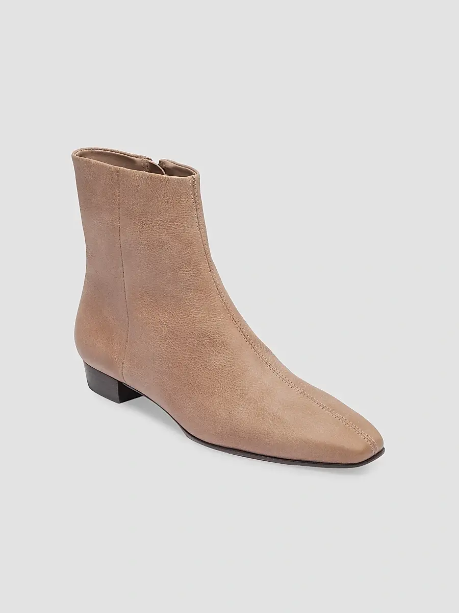 Bernardo Women's Rema Ankle Boots | Thumbnail 2 Bernardo Women's Rema Ankle Boots | Thumbnail 2