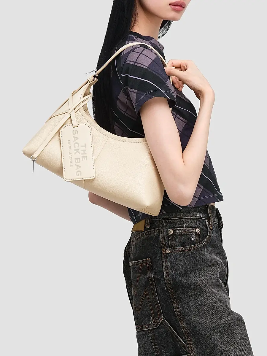 Marc Jacobs Women's Small Belted Sack Shoulder Bag | Thumbnail 2 Marc Jacobs Women's Small Belted Sack Shoulder Bag | Thumbnail 2