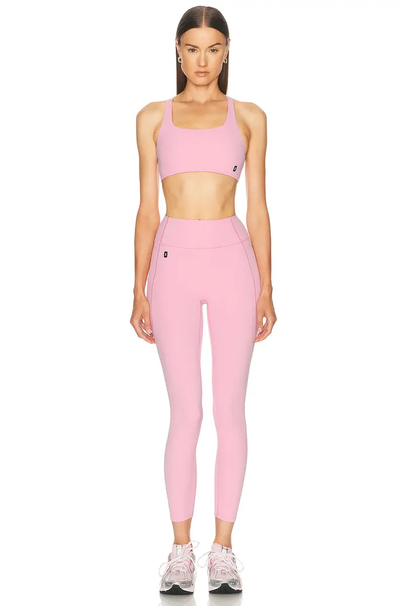 ON Studio Sports Bra | Thumbnail 4