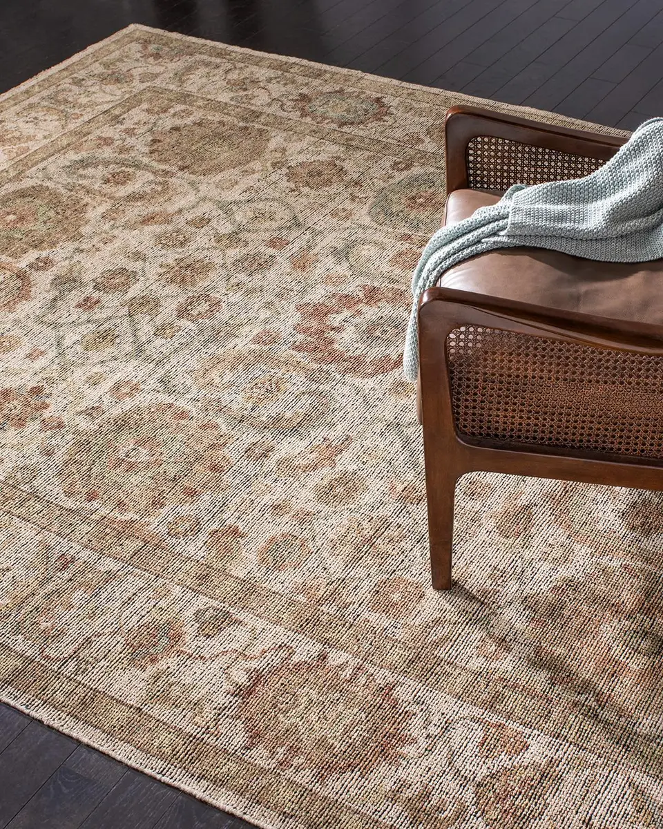 Safavieh Kilworth Hand-Knotted Rug | Image 1 Safavieh Kilworth Hand-Knotted Rug | Image 1