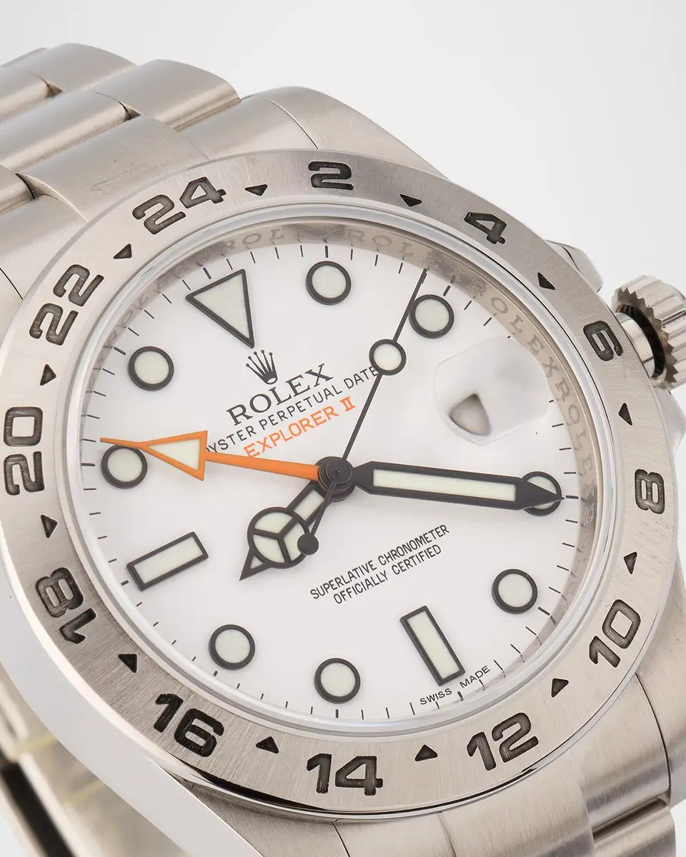 Vintage Watches Rolex Explorer II 42mm Vintage 2011-21 Watch | Thumbnail 3 Vintage Watches Rolex Explorer II 42mm Vintage 2011-21 Watch | Thumbnail 3