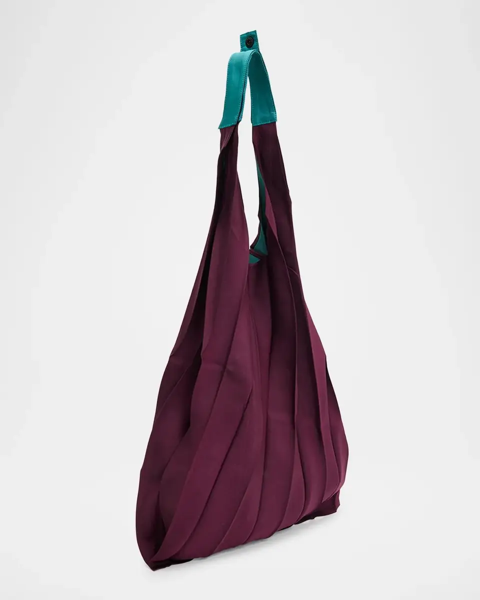 IM MEN Men's Guru Guru Packable Pleated Tote Bag | Thumbnail 3 IM MEN Men's Guru Guru Packable Pleated Tote Bag | Thumbnail 3