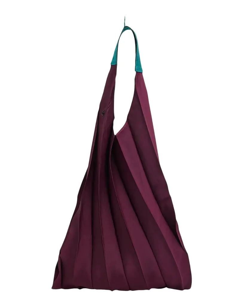 Issey Miyake Men's Guru Guru Packable Pleated Tote Bag | Image 1 Issey Miyake Men's Guru Guru Packable Pleated Tote Bag | Image 1