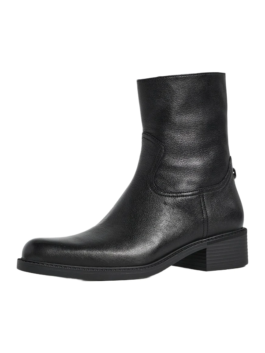 Sculpted C Pointed Toe Booties Sculpted C Pointed Toe Booties