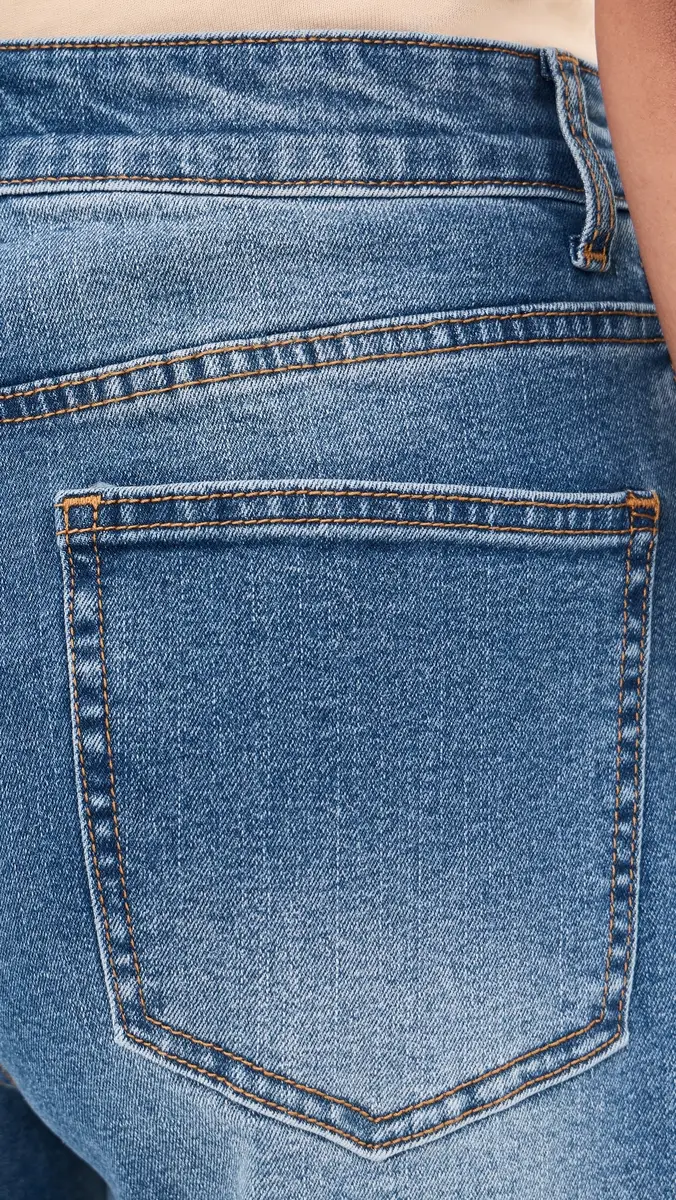 LIONESS Horseshoe Cropped Jeans | Thumbnail 6 LIONESS Horseshoe Cropped Jeans | Thumbnail 6