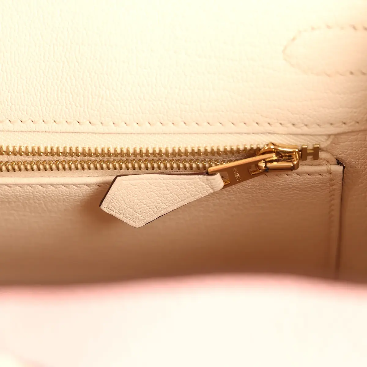 HERMÈS Hermes Special Order (HSS) Birkin 25 Rose Sakura, Nata Chevre Mysore Brushed Gold Hardware | Thumbnail 8 HERMÈS Hermes Special Order (HSS) Birkin 25 Rose Sakura, Nata Chevre Mysore Brushed Gold Hardware | Thumbnail 8