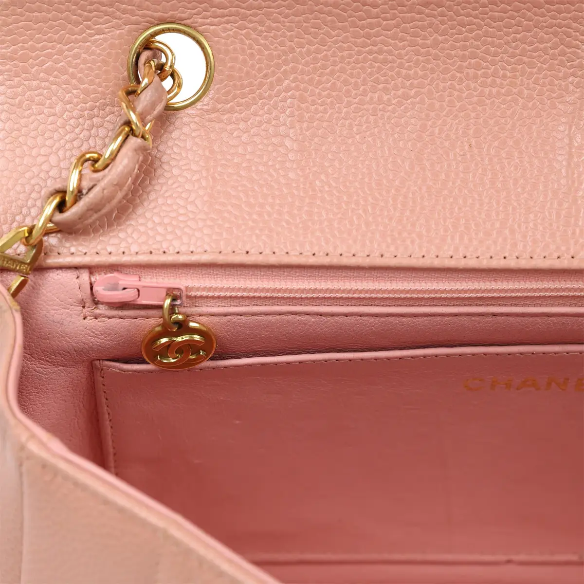 Chanel Vintage Chanel Medium Diana Flap Bag Pink Caviar Gold Hardware | Thumbnail 8 Chanel Vintage Chanel Medium Diana Flap Bag Pink Caviar Gold Hardware | Thumbnail 8