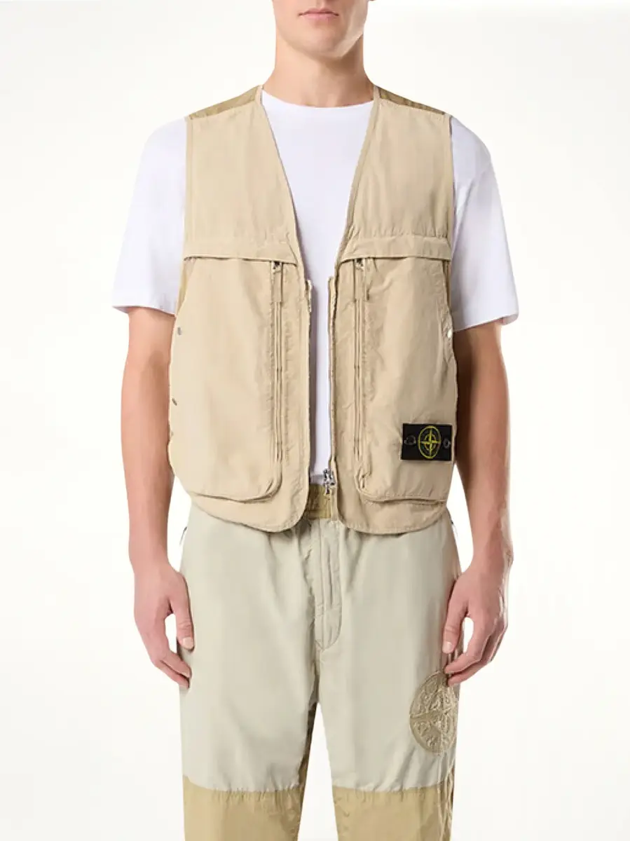 Stone Island Stone Island Logo Patch T-shirt | Thumbnail 3 Stone Island Stone Island Logo Patch T-shirt | Thumbnail 3