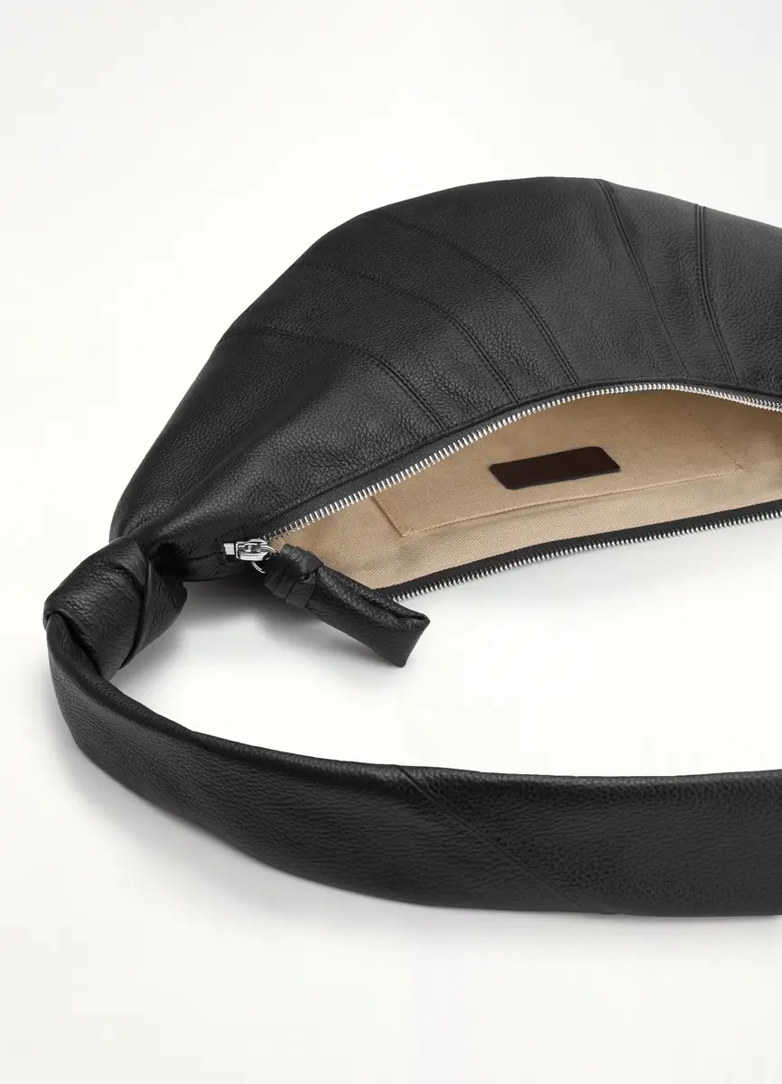 Lemaire Croissant Medium Grained Leather Bag | Thumbnail 2 Lemaire Croissant Medium Grained Leather Bag | Thumbnail 2