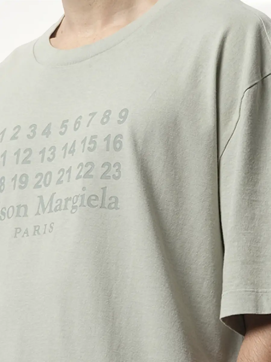 Maison Margiela Number Logo T-shirt | Thumbnail 2 Maison Margiela Number Logo T-shirt | Thumbnail 2