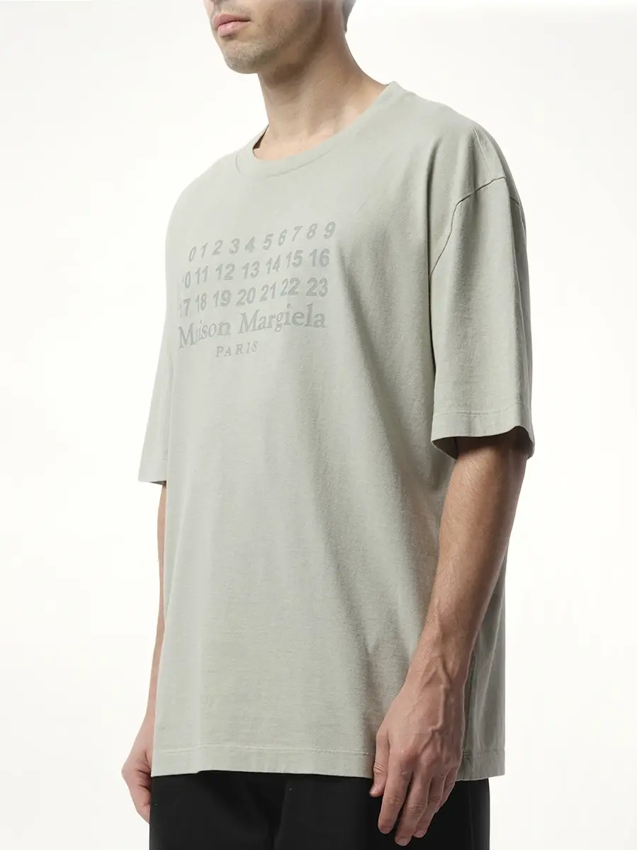 Maison Margiela Number Logo T-shirt | Thumbnail 5 Maison Margiela Number Logo T-shirt | Thumbnail 5