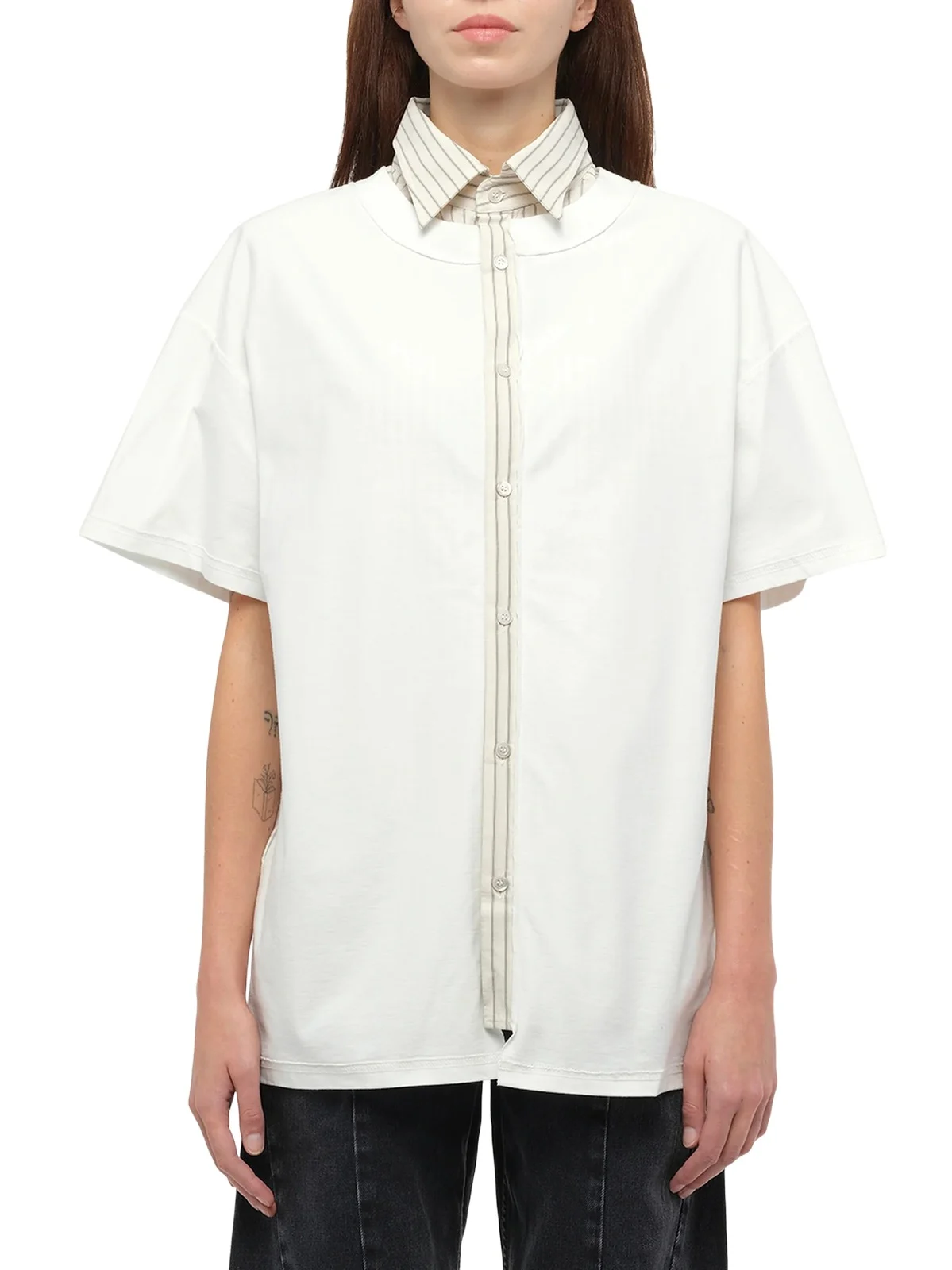 Short-sleeved Top in Off White Short-sleeved Top in Off White