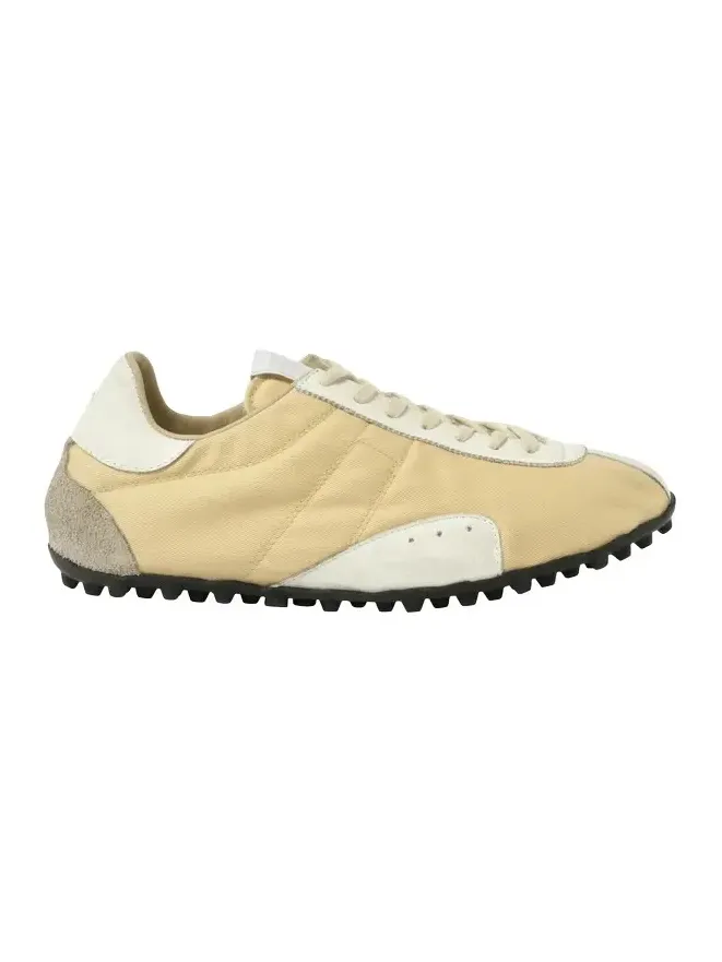 Maison Margiela Sprinters Low Top Sneaker in Yellow/white/antique White