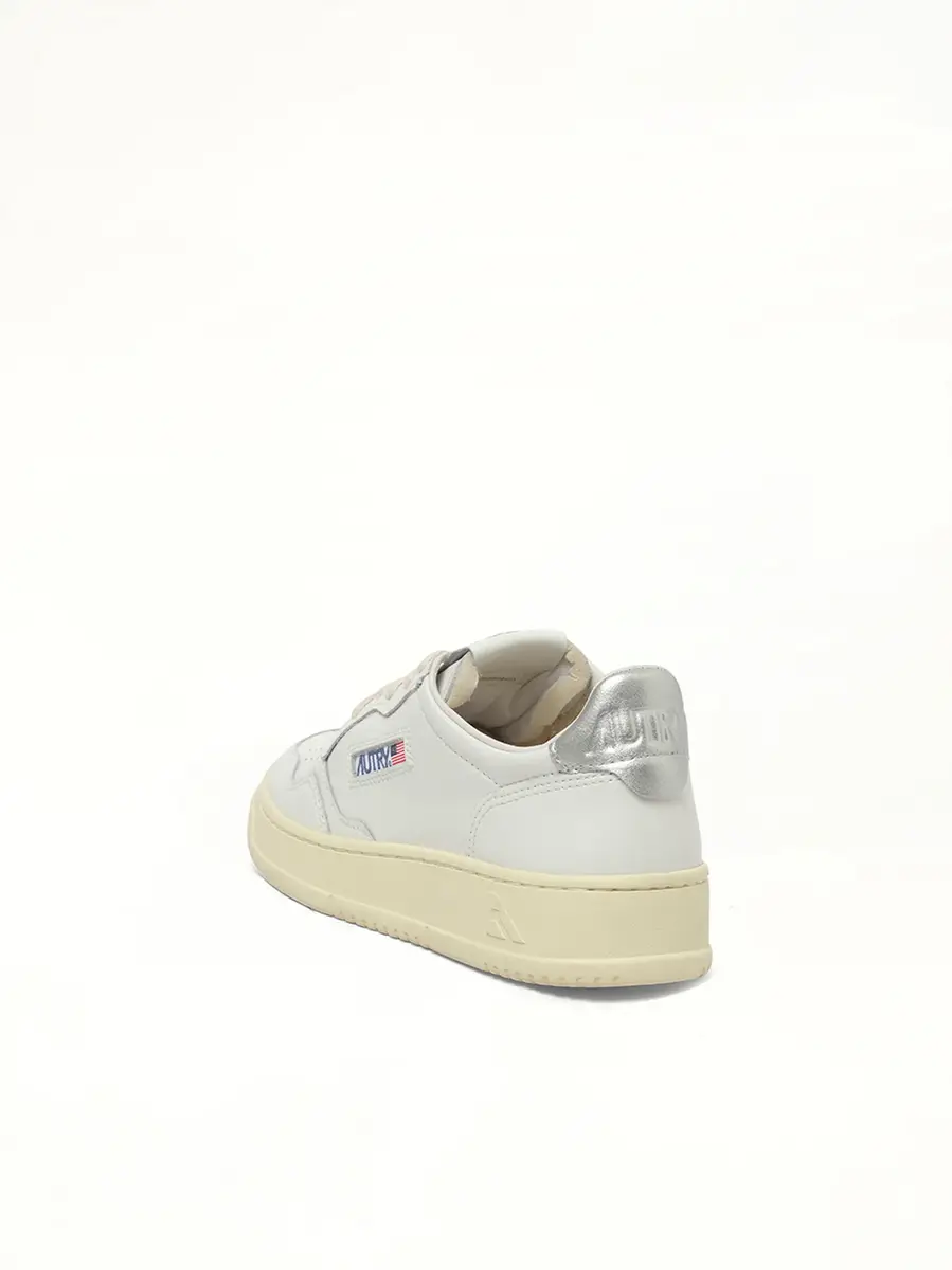 Autry Medalist Low Sneakers in White/silver | Thumbnail 4 Autry Medalist Low Sneakers in White/silver | Thumbnail 4