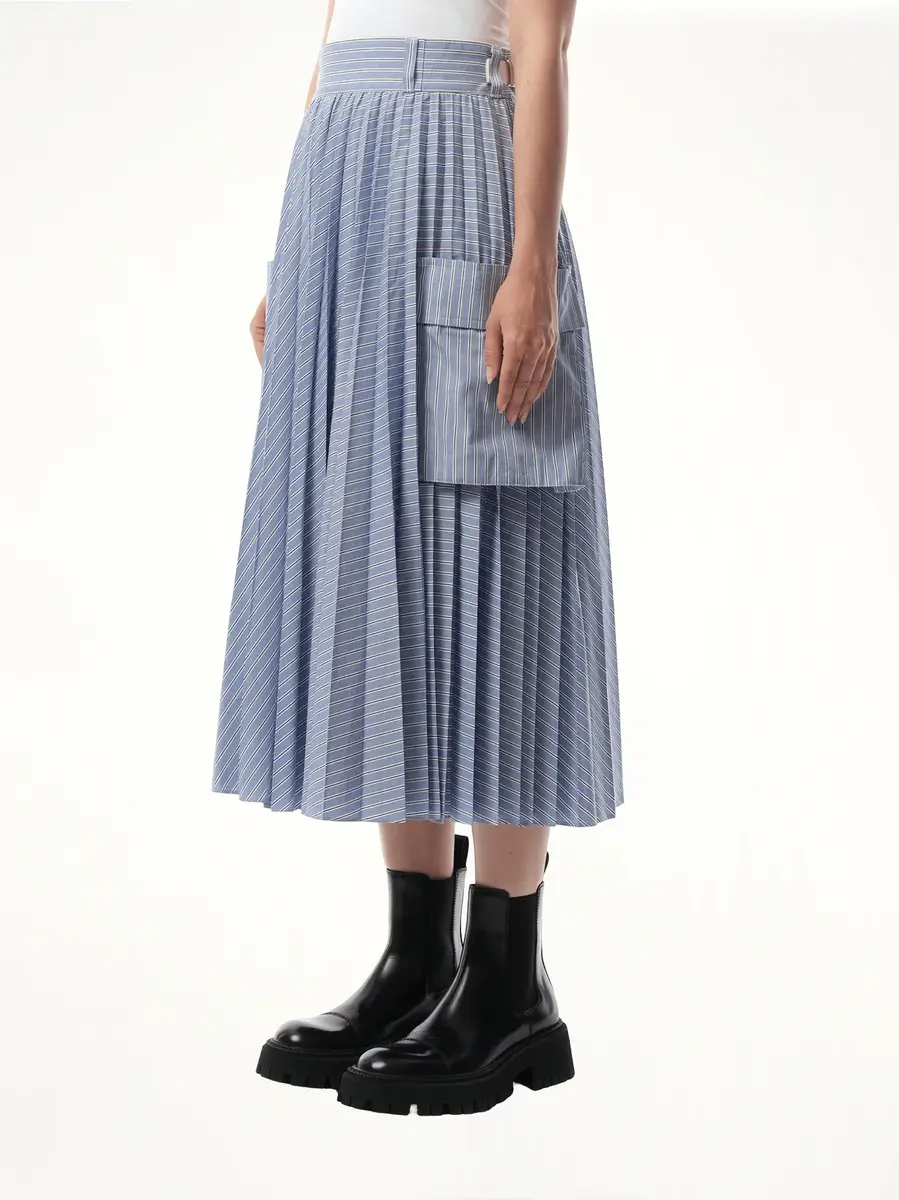 Sacai Cotton Poplin Stripe Skirt in Light Blue | Thumbnail 5 Sacai Cotton Poplin Stripe Skirt in Light Blue | Thumbnail 5